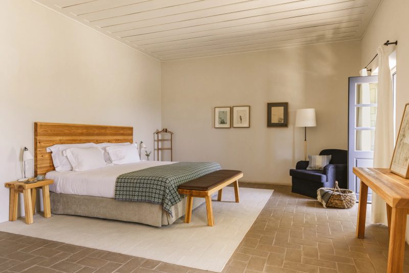 Covered terrace at São Lourenço do Barrocal, Alentejo