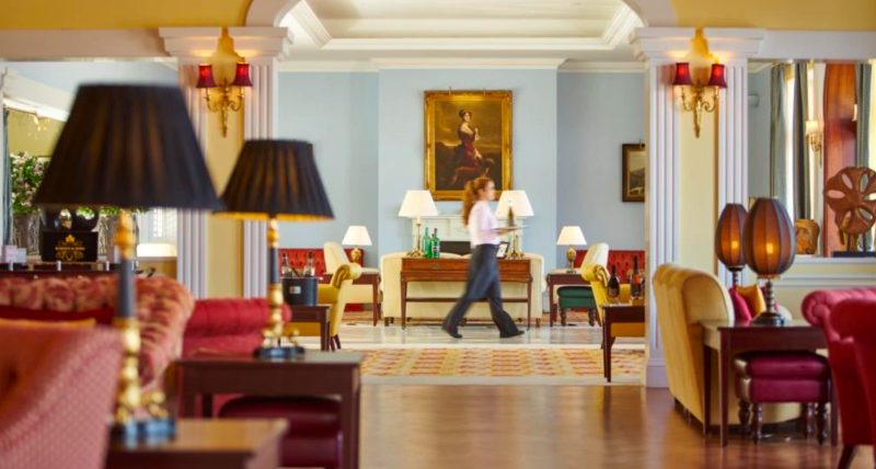 The Yeatman library lounge, a quiet pre-ceremony hold for the couple and close family at the wine hotel in Vila Nova de Gaia, Porto